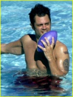 Johnny Knoxville nude photo