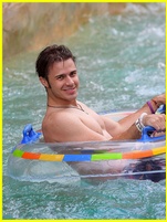 Kris Allen nude photo
