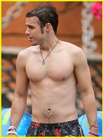 Kris Allen nude photo