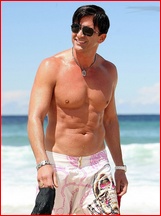 Robert Rey nude photo