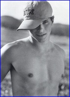 Kellan Lutz nude photo