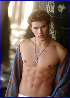 Kellan Lutz nude photo