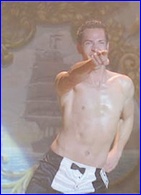 Zachary Levi nude photo