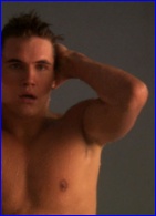 Robbie Amell nude photo