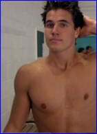 Robbie Amell nude photo