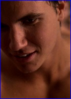 Robbie Amell nude photo