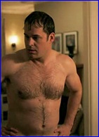 Kyle Bornheimer nude photo