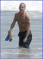 Kiefer Sutherland nude photo