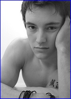 Austin Drage nude photo