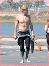 Trevor Donovan nude photo