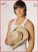 Zac Efron nude photo