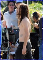 Joseph Gordon nude photo