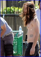 Joseph Gordon nude photo