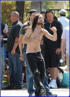 Joseph Gordon nude photo