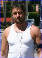 Gerard Butler nude photo