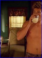 Hunter Parrish nude photo
