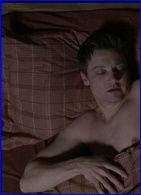 Jeremy Renner nude photo