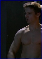 Jeremy Renner nude photo