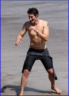 Eric Balfour nude photo