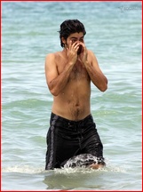 Adrian Grenier nude photo