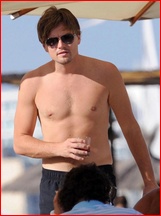 Leonardo DiCaprio nude photo