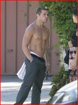 Ryan Phillippe nude photo