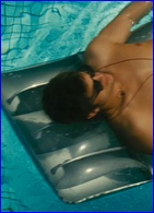 Ashton Kutcher nude photo