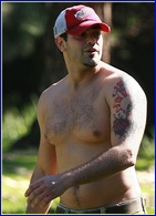 Jesse Metcalfe nude photo