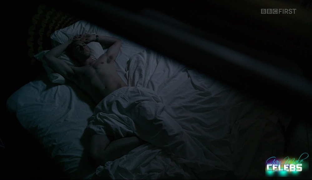 Tom Hiddleston Nude in The Night Manager 1-06