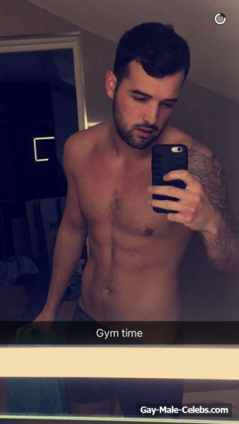 Ricky Rayment Frontal Nude Selfie