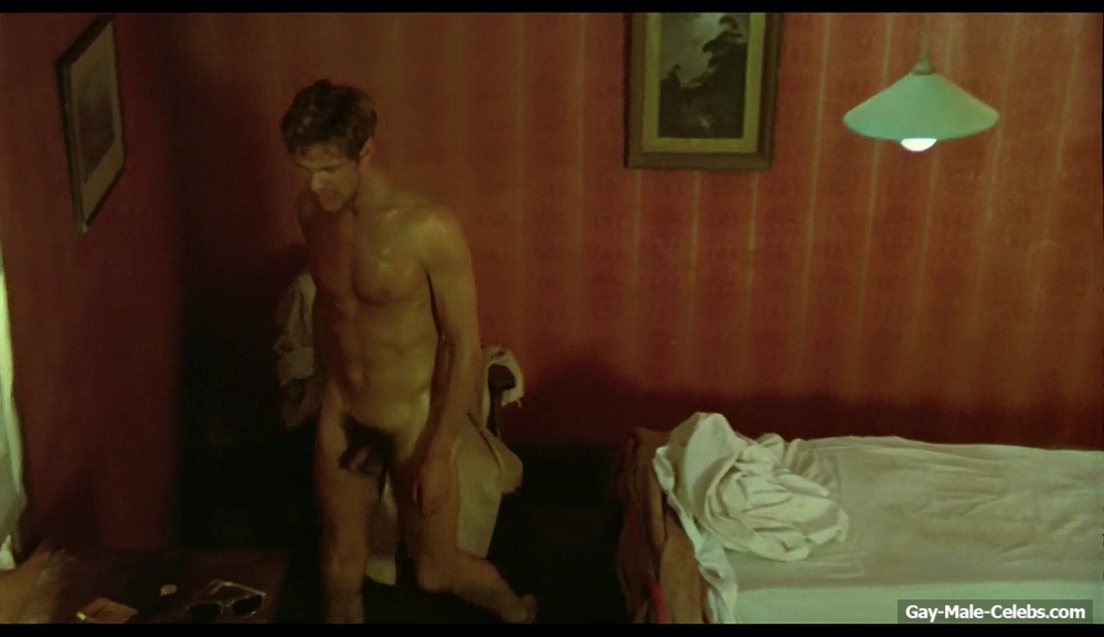 Gary Bond Frontal Nude in Wake In Fright