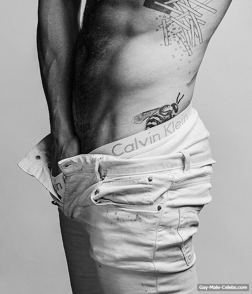 Nico Tortorella Posing Shirtless and Sexy Underwear