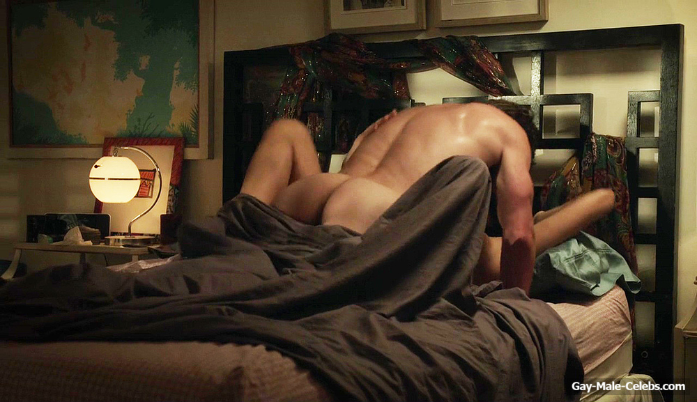 Jeremy Allen White Nude Ass During Sex in Shameless 7-03