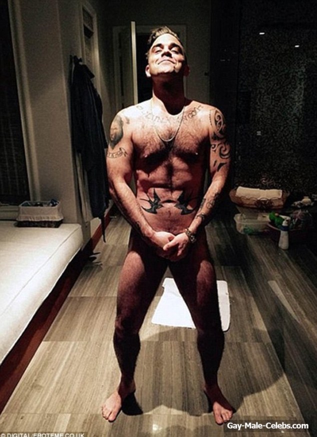 Robbie Williams Frontal Nude And Sexy Photos