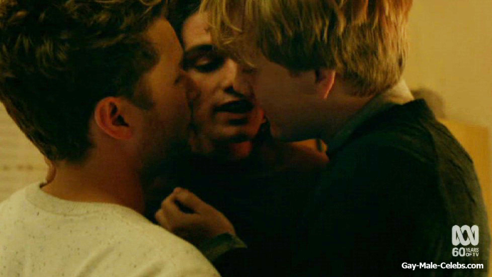 Keegan Joyce and Jackson Gallagher Nude Gay Scene in Please Like Me 4-01